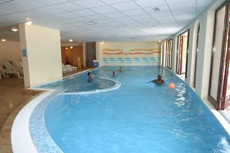 Elena غولدن ساندز